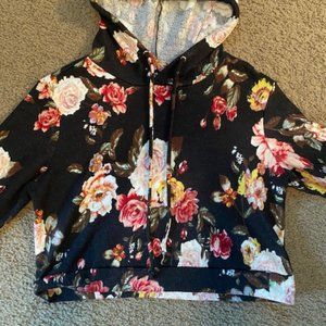 Floral cropped- hoodie